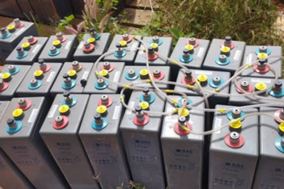 helios-tower-regeneration-batteries Helios Tower Régénération de Batteries